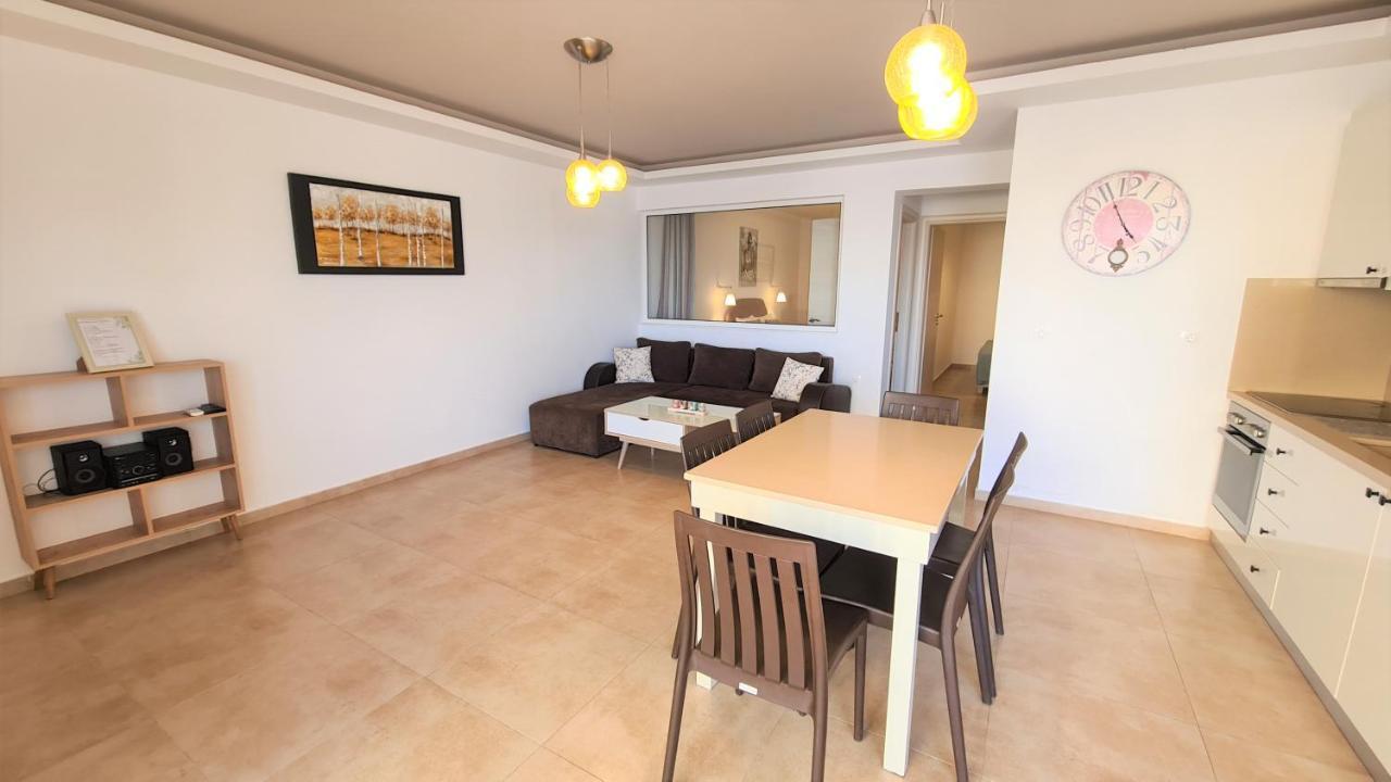 Bella Mare Luxury Apartments カラマキ エクステリア 写真