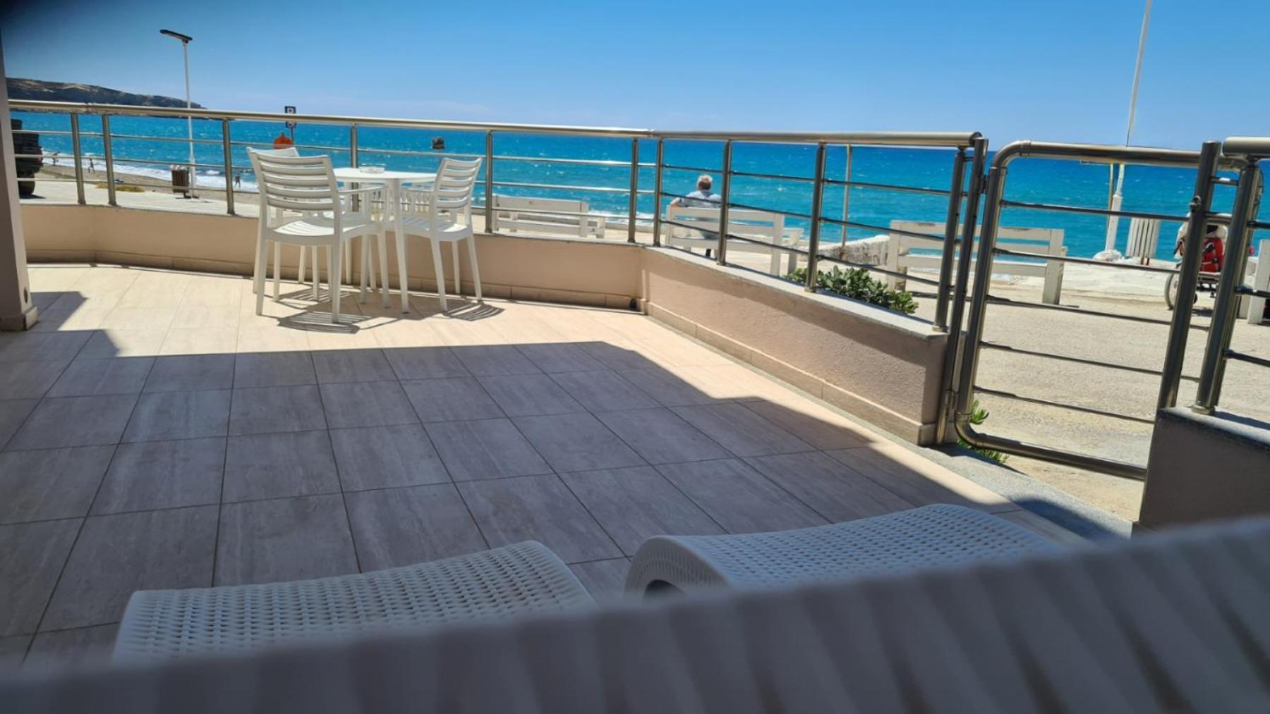 Bella Mare Luxury Apartments カラマキ エクステリア 写真