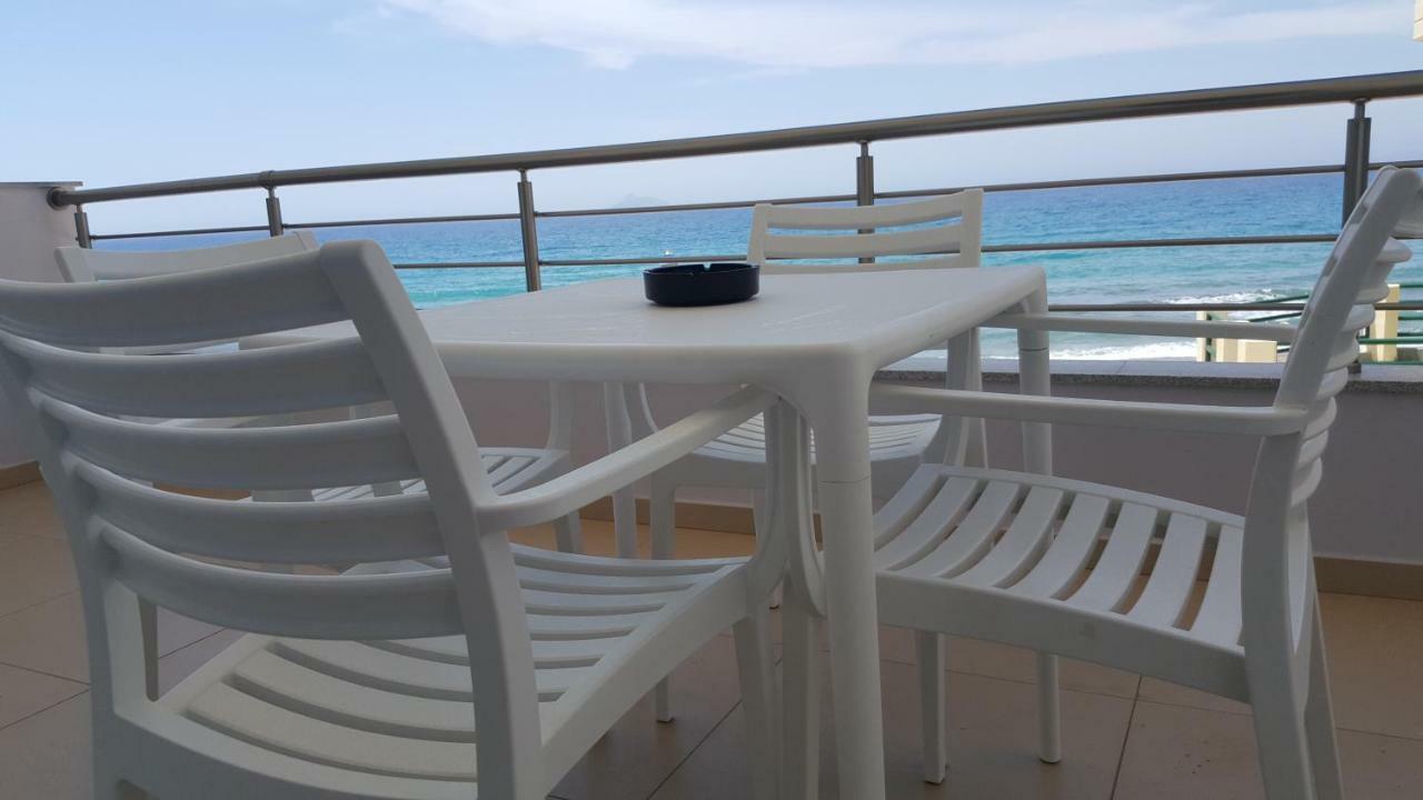 Bella Mare Luxury Apartments カラマキ エクステリア 写真
